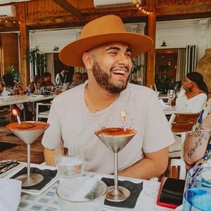 Meet your Posher, Jorge